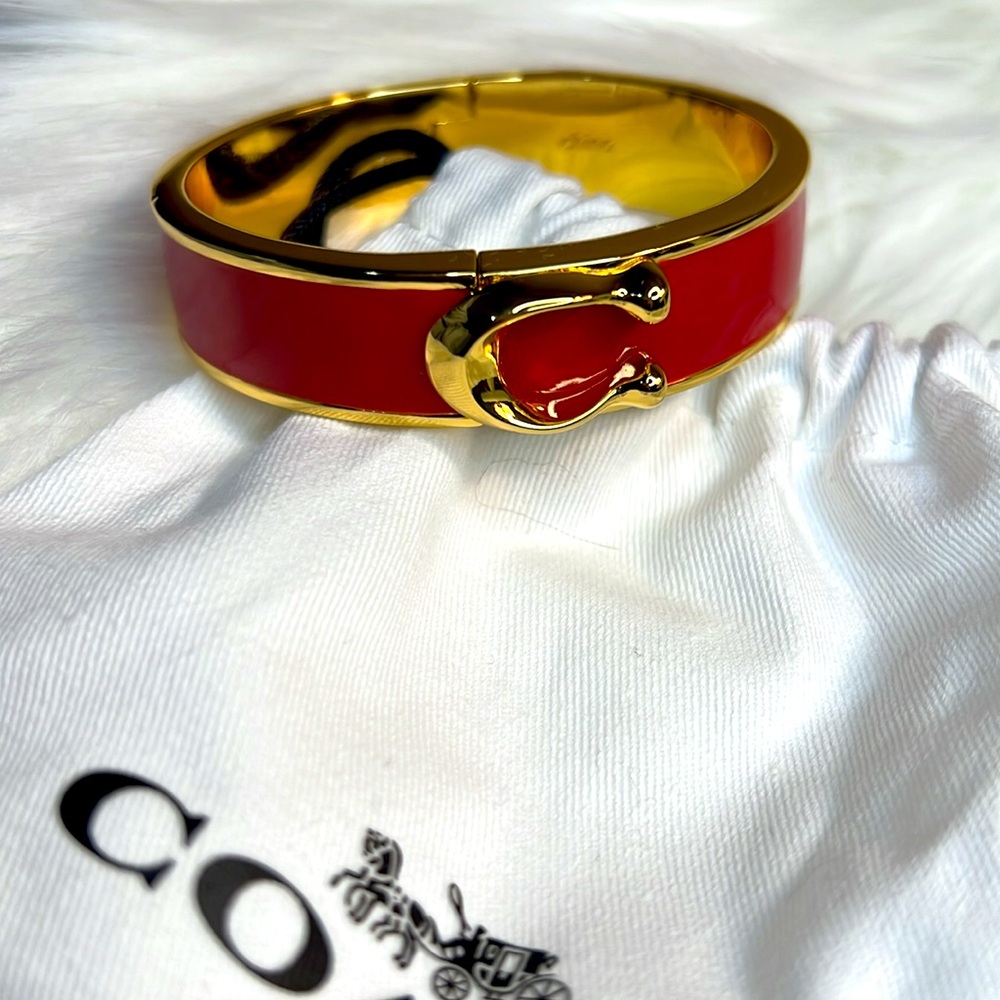🔥💯 Authentic Coach Signature Hinged Bangle Bracelet